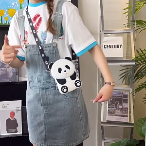 Túi Đeo Chéo Silicon Hình Gấu Trúc - Túi Đeo Vai Gấu Trúc Panda (Size lớn)