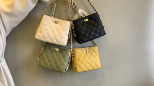 กระเป๋าเป้กระแฟชั่นรุ่นใหม่ของเกาหลี กระเป๋าใบเล็กสองชั้นกระเป๋าสะพายข้าง