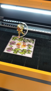 Gantungan Kunci Karakter SNOW PEA Plants Vs Zombies Keychain Bahan Akrilik