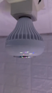 Lampu Bohlam LED Speaker Musik Bluetooth 2 in 1 Disco Wireless Dengan Lampu LED RGB