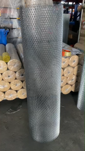 ตะแกรงเหล็กฉีก ใช้ตกแต่งบ้านหรือร้าน ขนาด 1.22x2.44m ฝ้าเพดาน แผงลอฟท์ ใช้กันนก ตกแต่ง ตะแกรงตาข่าย ตาข่ายเหล็ก แผงตาข่าย ทำรั้วประตูบ้าน ตะแกรง