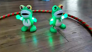Electric Frog Toy For Retailers Compatible With Various Platforms QF03-13 Toy For Kids Robot Toys With Light And Sound