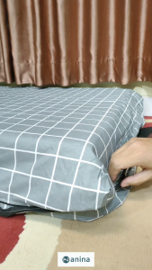 Sprei Resleting Aesthetic Monokrom Motif Kotak Abu Sarung Kasur Busa bahan poliester