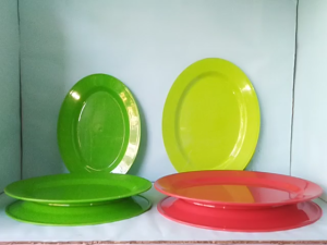 Piring Lonjong dan Oval Plastik: Pilihan Terbaik untuk Acara