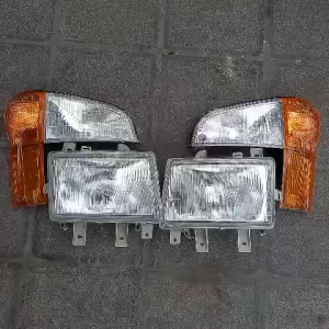 Đèn pha Newmighty 2018. Đèn xi nhan New Mighty