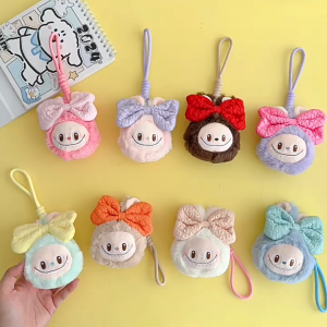 🗝️ มาโชว์ของ น่ารักน่าใช้อีกแล้ว พวงกุญแจคล้องมือ หัว Monster ขนาด 5 นิ้ว ขนปุกปุย น่ารัก ละมุน สวยเริ่ดทุกสี