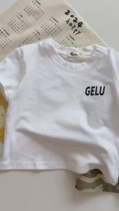 BE193 Bộ quần áo bé trai GELU áo thun cotton trắng quần lửng kaki rằn ri cá tính
