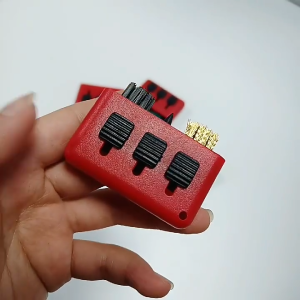 3in1 Golf Club Cleaning Brush - ช่วยสะอาดไม้กอล์ฟและลดความเสียเพื่อความสะอาด