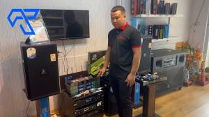 Micro Không Dây CM X12Chế Độ Tự NgắtVỉ mạch tím 4 râu hàng chính hãng nhập khẩu bảo hành 24 tháng