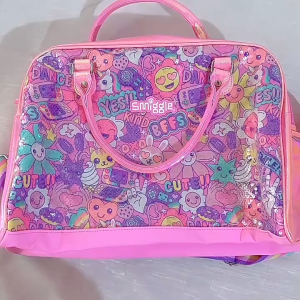 Smiggle Weekender Bag Travel Bag Gym Bag Handbag For Girls Beg Tangan Kanak kanak