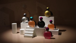【BUY 1 TAKE 1】Far Away Perfume Floral Fragrance EAU DE Toilette Long Lasting for Women Perfume 50ML