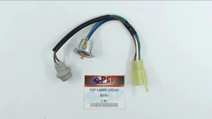 COP LAMPU DEPAN REVO - PITINGAN FITTING SOKET DOP DEPAN HONDA REVO 100cc KARBU LAMA