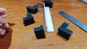 【Ready Stock】L-shaped Triangle Antiskid Footing Angle Bar Rubber Footing Rubber Footing (Price 1 pcs)(Take your own measurements first)