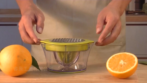 SHG Alat Peras Juicer Manual 4 In 1 Parutan Dan Pemisah Telor Jeruk Lemon