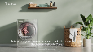 Electrolux 8kg Ultimatecare 700 Heat Pump Inverter Dryer EDH803Q7WB