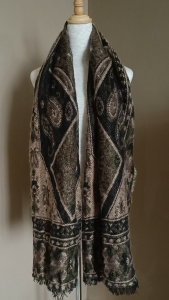 PRELOVED SCARF Cashmere / Wool shawl imported from Japan Korea US & Europe SS10