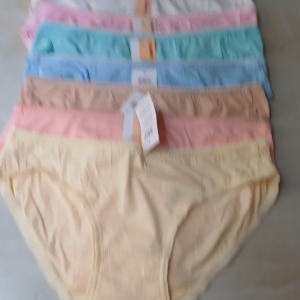 Combo 5 Quần Lót Nữ Freeship Cotton Lụa Mềm Mát Co Giãn Thấm Hút Màu Trắng Mr10 Từ 35kg Đến 65Kg Nội Y Marketonline