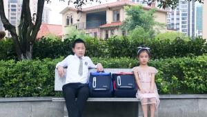 Primary School Backpack Protect The Spine Reduce Weight Bearing Lightweight Boys and Girls Schoolbag Students Backpack