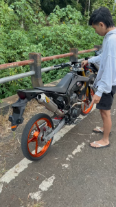 Knalpot CRF 150I KLX 150 BF D-TRACKER Kolong Atas Original Liberty Racing Passion