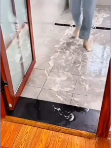 COD จัดส่งฟรี แผ่นรองกันลื่น หนา4.5mm กว้าง1.2m แผ่นรองในห้องน้ำ ยาว1m/5m/10m/15m แผ่นยางกันลื่นปูพื้น DIY กันลื่นในห้องน้ำ ห้องครัวระเบียง รองลื่น PVC แผ่นปูพื้น แผ่นกันลื่น แผ่นกันลื่นยาง แผ่นกันลื่นห้องน้ำ แผ่นยางกันลื่น