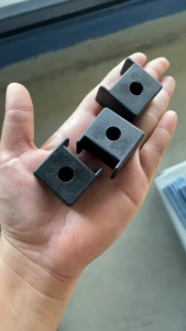 ยางล็อคเสาเกี่ยว ยางล็อคบานตาย บานเลื่อน ยางล็อก