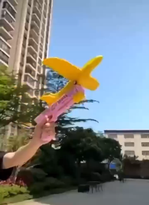 ปืนเครื่องบินร่อน เครื่องบินโฟม ของเล่นบินได้ ของเล่นเด็ก ของเล่นในที่โล่ง สินค้าพร้อมส่ง