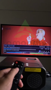 Proyektor Cheerlux AVIEWLUX A12 Wifi 3200Lumens Bluetooth Mirroring