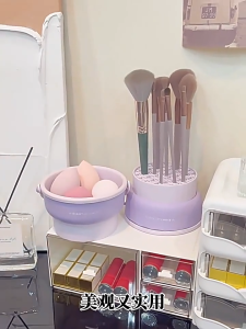 อ่างซิลิโคนล้างแปรง แผ่นล้างแปรงแต่งหน้า พับได้แผ่นซิลิโคน น้ำยาล้างแปรง ที่ล้างแปรงแต่งหน้า