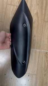 Ốp pô/ Chụp pô đen nhám xe Janus.