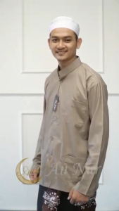 Baju Muslim Pria Dewasa Haibah Polos Model Ammu Putih Hitam