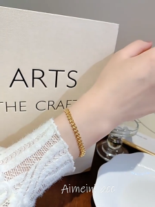 Saudi Gold 18k Wheat Ear Bracelet: Exquisite Temple Design & Light Luxury Fashion