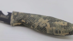 ผ้าพันแผลลายทหาร ผ้าล็อค ผ้าพันแผล เทปพันแผลยืดหยุ่น เทปพันออกกำลังกาย ขนาด 2นิ้ว ยาว 4.5 เมตร