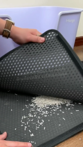 แผ่นดักทรายแมว/Mochi.mochi Shop/ใช้ดีมาก ทรายไม่กระจาย