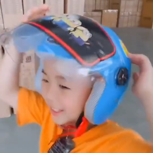 2-8 Years Childrens Helmet for Kids Motorcycle Bike Cartoon Pattern Half Open Face With Visor Children Cycling Helmet Riding Gear Protect