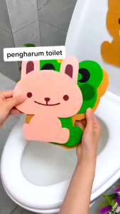 Stiker Pengharum Ruangan WC Kamar Mandi Pewangi Toilet Karakter Tempel