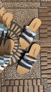 Comet Sandal Wanita Slop Kokop Slide Sandal Flat Teplek Motif Kombinasi Flat Color Anti Licin - Isabela