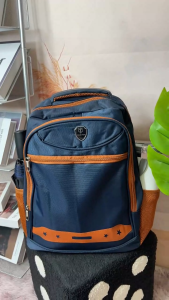 VOLUNTEER 18inch School Bags For High School Backpack For Men and Women Waterproof Bags TWO-WAY SLIDER Simple Design BH004