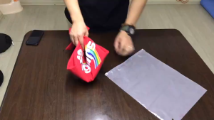 ถุงซิปใส ใส่เสื้อผ้า สำหรับเดินทาง กันเสื้อผ้ายับ กันน้ำ เก็บเป็นระเบียบ เรียบร้อย