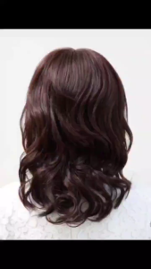 วิกผมผู้หญิงผมหยิกยาวคลื่นลูกใหญ่ผมจริงวัยกลางคนและวัยชราธรรมชาติชุดวิกผมเต็มผมสั้นหมวก จัดส่งจากโกดูงไทย