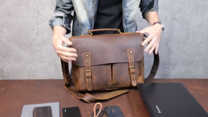 Tas Tangan Pria Kulit Asli Retro - Tas Laptop Horizontal Kulit - Tas Kurir Bahu Kasual Pria Kulit Asli Crazy Horse