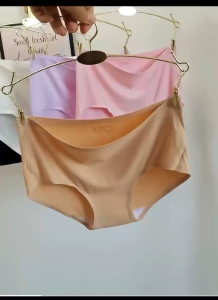 U FIVE แบรนด์ญี่ปุ่นแท้ กางเกงในไร้ขอบ กางเกงในผู้หญิง ยืดกระชับ คืนตัวดี ผ้านิ่มใส่สบาย ชุดชั้นในผ้าฝ้ายผ้าไหมน้ำแข็งระบายอากาศต้านเชื้อแบคทีเรียฤดูร้อนบางชุดชั้นในระบายอากาศที่มองไม่เห็น