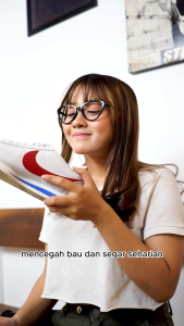Parfum Sepatu 1 Liter: Deodorizer Anti Bacterial & Perawatan Sepatu
