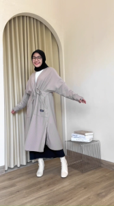 Hijacket Tifannia Jaket Wanita Muslimah Panjang dan Syari