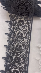 ลูกไม้ ลูกไม้แต่งเสื้อ ลูกไม้ตกแต่ง ลายดอก กว้าง 4 นิ้ว