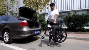 รถเข็นผู้ป่วย วิลแชร์ เก้าอี้รถเข็น รถผู้ป่วย วีลแชร์ ผู้ป่วย พับเก็บได้ มีที่รองปัสสาวะ Daisyshop