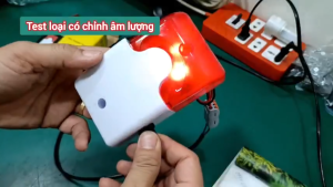 LB003 mẫu mới - Còi Hú Có Đèn Chớp Báo Động - Có Nút Chỉnh Tăng Giảm Âm Lượng 220VAC12VDC