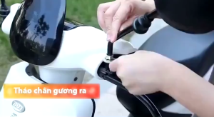 Giá Đỡ Kẹp Điện Thoại Gắn Xe Máy C2 Chống Rung Chống Cướp Cực Chắc Chắn Xoay 360 Độ Dễ Dàng Lắp Đặt