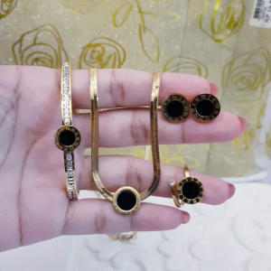 Set Perhiasan Wanita Titanium Gold Jn17c