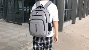 กระเป๋าเป้สะพายหลัง ขนาดใหญ่จุได้เยอะ กระเป๋าเป้พร้อมช่องUSB