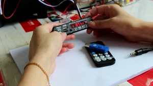 Bluetooth 5.0 MP3 Player Decoder Board Speaker 12V USB TF Radio Wireless Music Car Kit Motherboard Radio Module Bluetooth Decoder Audio Accessories With Remote Control